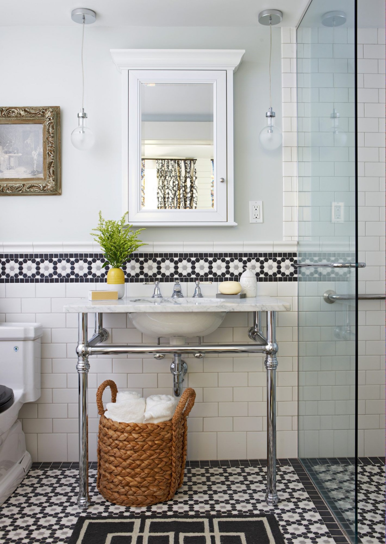 Spruce Up Your Bathroom: Creative Decor Ideas For A Stylish Space