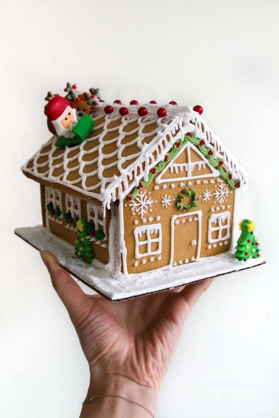 Get Festive With Fun Gingerbread House Decorating Ideas