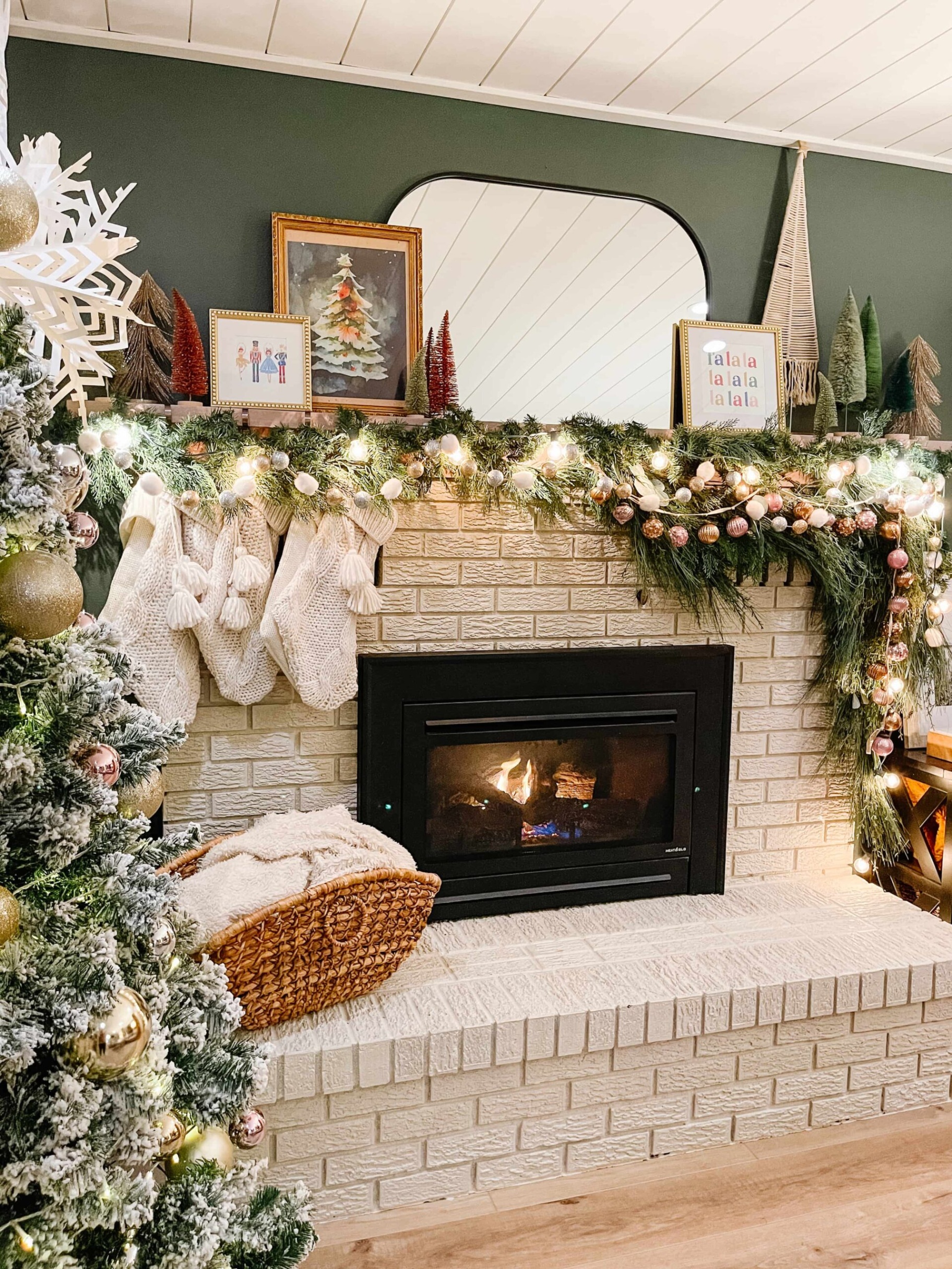 christmas fireplace decoration ideas Niche Utama Home Whimsical Holiday Fireplace Decor Ideas - Sprucing Up Mamahood