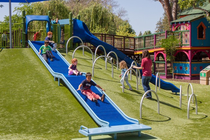 Spielplatz am hang gestalten